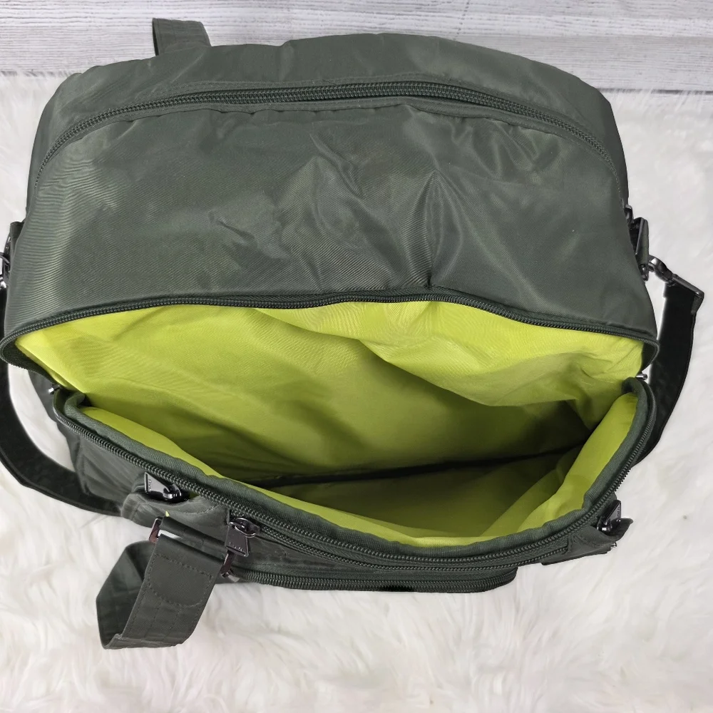 Lug Propeller Green Quilted Gym / Overnight Duffle Bag
